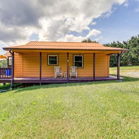 Sparta Blue Ridge Mountain Cabin With Views And Hot Tubヴィラ エクステリア 写真