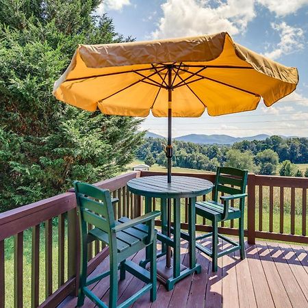 Blue Ridge Mountain Cabin With Views And Hot Tub スパルタ エクステリア 写真