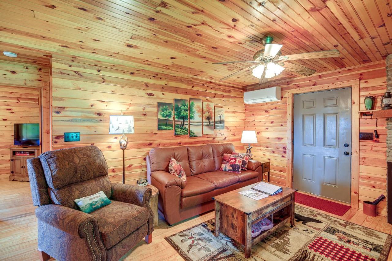 Blue Ridge Mountain Cabin With Views And Hot Tub スパルタ エクステリア 写真