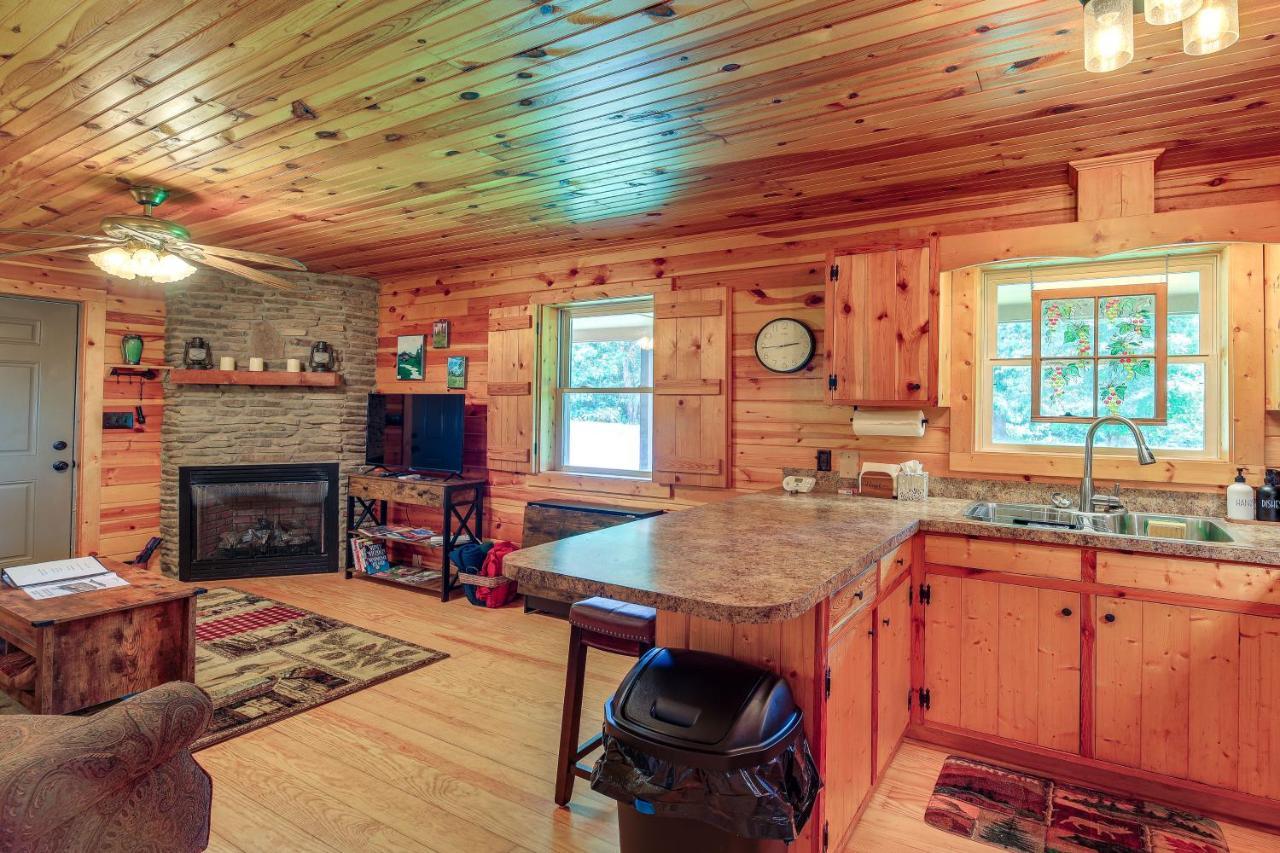 Sparta Blue Ridge Mountain Cabin With Views And Hot Tubヴィラ エクステリア 写真